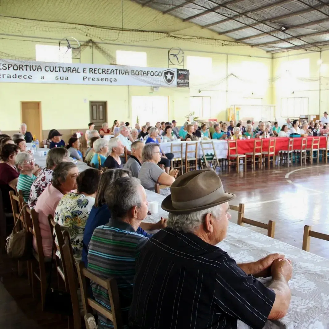 Encerramento dos Encontros dos Idosos de So Jos do Sul aconteceu no ltimo dia 23 de novembro